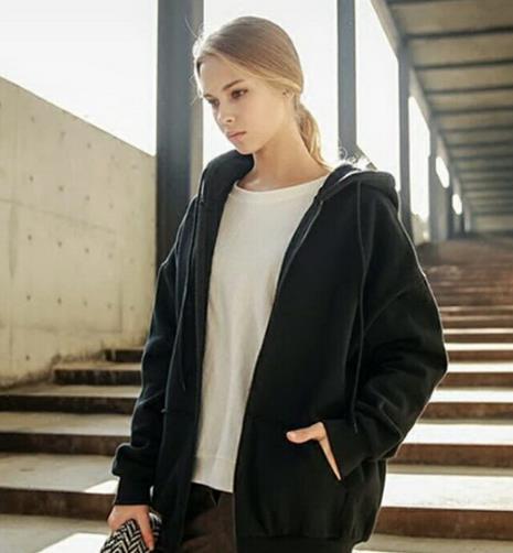 如何把卫衣穿出时髦范 卫衣新模式已开启（图）