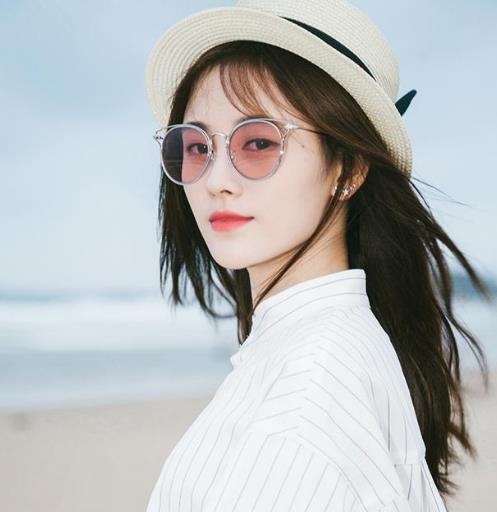 明星为什么都爱戴墨镜 新款太阳眼镜推荐(图) 明星为什么都爱戴墨镜 新款太阳眼镜推荐(图)