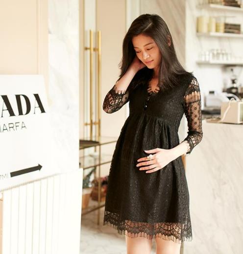 最新高端潮流孕妇裙 让你怀孕也时髦