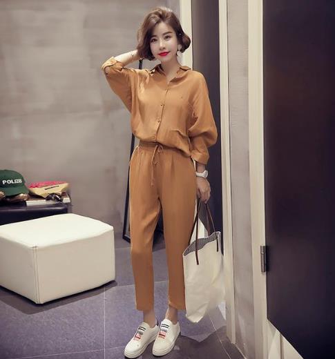 早春套装上新：5款套装打造大长腿（图）