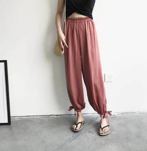 适合微胖女人穿的裤子 时髦遮肉又有女人味 适合微胖女人穿的裤子 时髦遮肉又有女人味