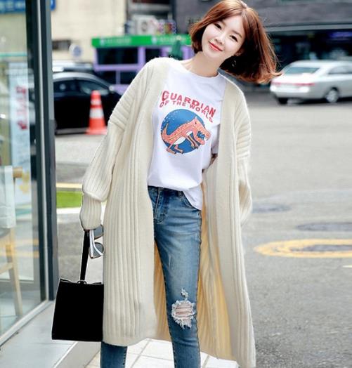 换季不知道穿什么 让毛衣来给你百变风格