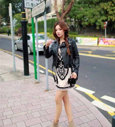 早春皮衣搭配什么打底衫 穿皮衣做个帅女生