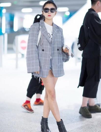 明星教你小个子穿出大长腿的搭配示范（图）