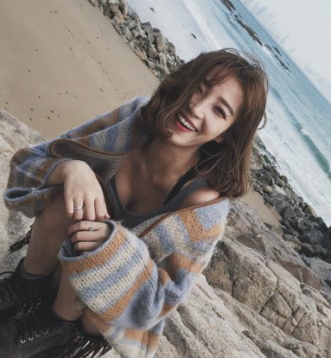 这几款毛衣搭配吊带长裙 绝对美煞旁人（图）