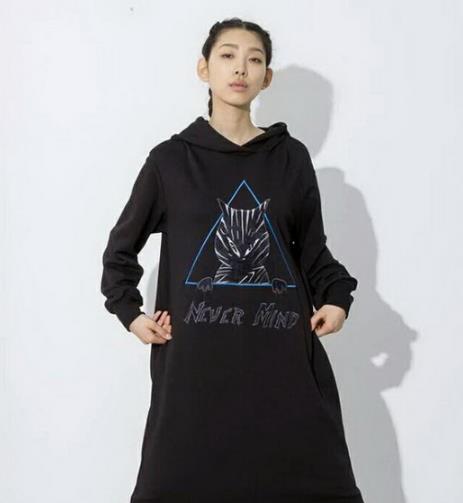 懒癌MM的福利：春季搭配一件卫衣轻松搞定