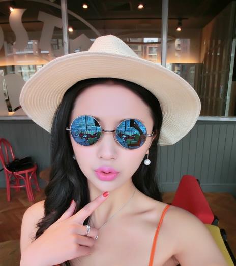 墨镜真是潮到爆 防晒遮阳又凸造型（图）