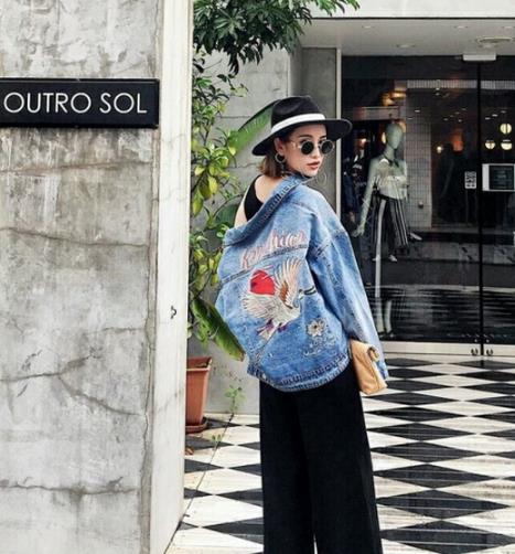 春季搭配 怎么能少的了时尚复古的刺绣外套