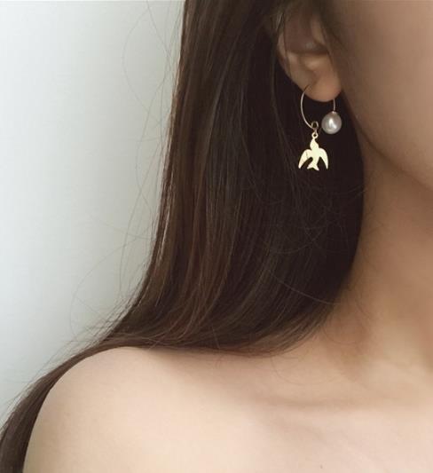 让你美丽动人的5款春日配饰推荐（图）