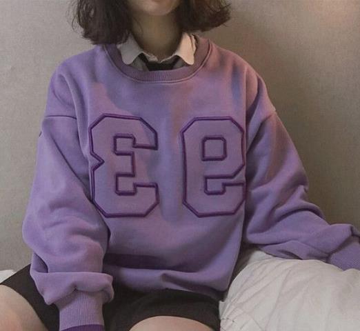 春季流行香芋紫 紫色卫衣搭配很出彩(图) 春季流行香芋紫 紫色卫衣搭配很出彩(图)