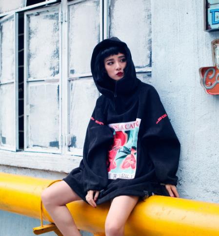 卫衣该怎么选：5款卫衣穿出时尚新潮流（图）