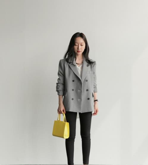 最新早春穿搭 优雅干练搭配技巧推荐（图）