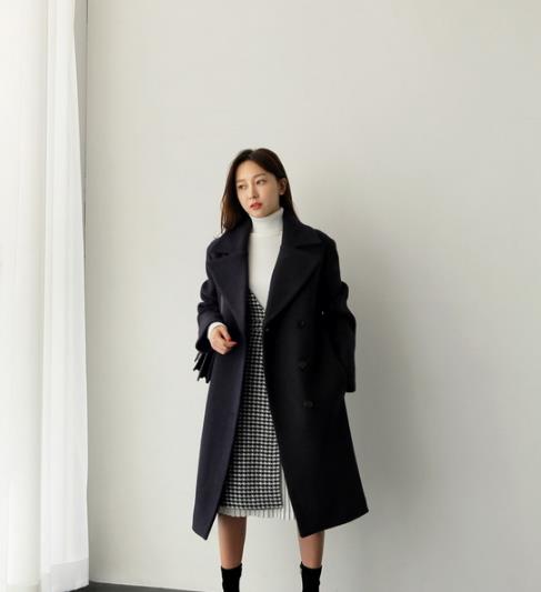 早春升温穿什么 大衣帮你凹出时髦造型（图）