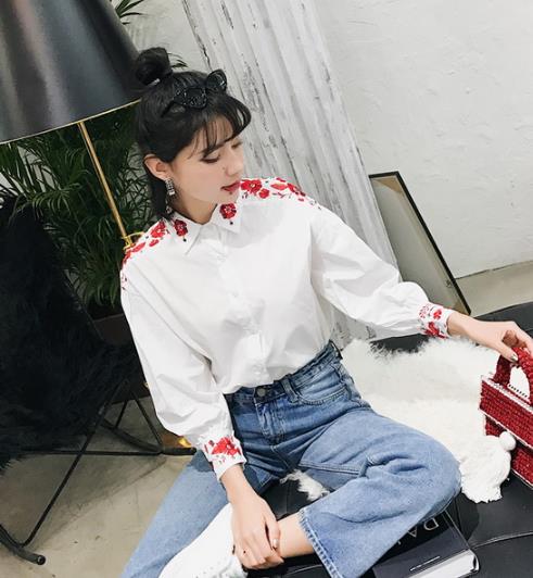 春季经典单品衬衫 时髦衬衫穿搭推荐（图）