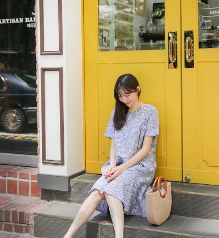 矮个子女生该怎么穿搭 达人教你显高搭配