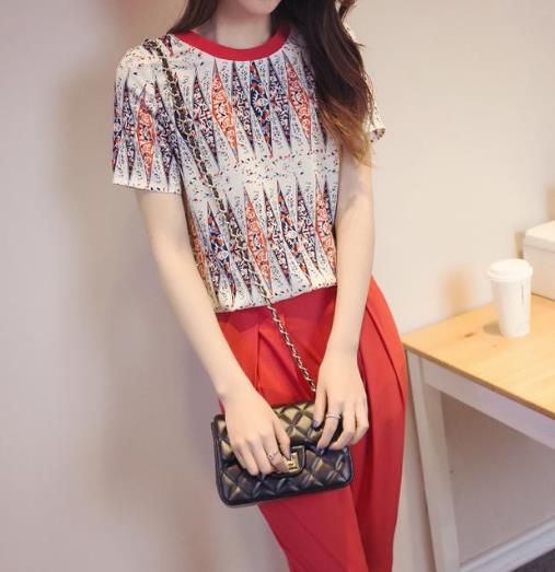 专为小粗腿设计的套装 时髦显高挑(图) 专为小粗腿设计的套装 时髦显高挑(图)