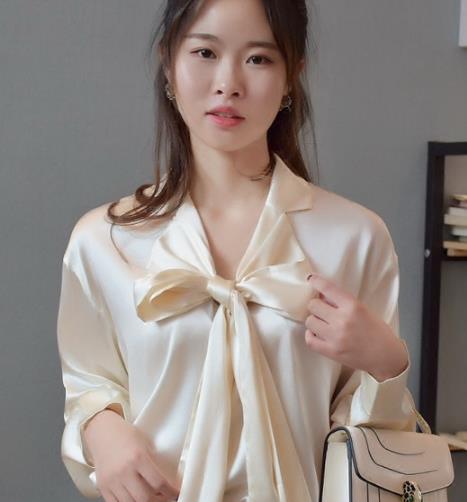 如何才能选一件实用又利用率高的衬衣呢(图) 如何才能选一件实用又利用率高的衬衣呢(图)