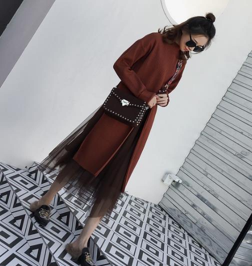 春季性感搭配 荷叶边一字领连衣裙推荐(图) 春季性感搭配 荷叶边一字领连衣裙推荐(图)