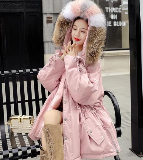 2018最流行的穿着元素 越宽松越时尚（图）