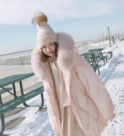 如何挑选羽绒服：这几款羽绒服流行款放心穿