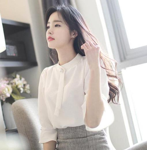 刘涛同款白衬衫 彰显时尚优雅气质(图) 刘涛同款白衬衫 彰显时尚优雅气质(图)