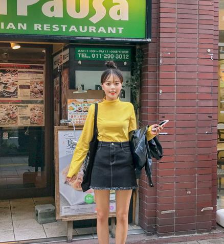 2018早春该怎么穿:5款基础穿搭打造文艺少女风 2018早春该怎么穿:5款基础穿搭打造文艺少女风