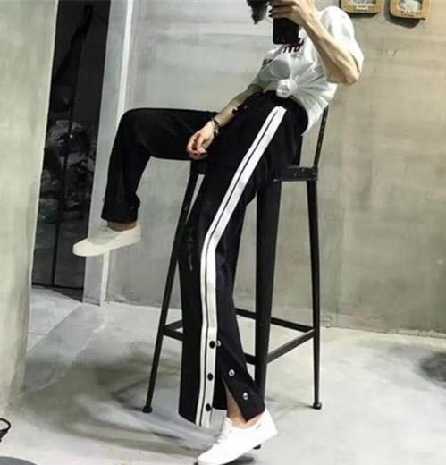 腿粗怎么穿显瘦 明星教你拯救不完美腿型（图）