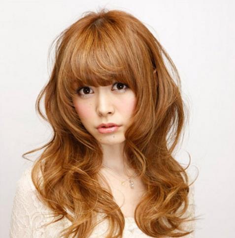 什么发型显脸小 适合大脸女生的瘦脸发型推荐（图）