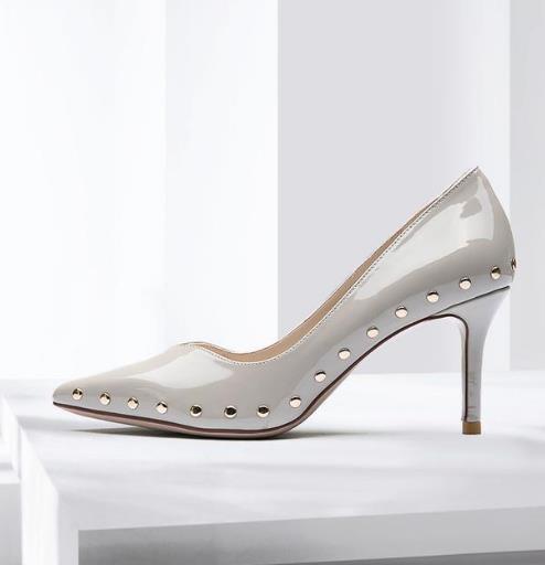 这几款高跟鞋暗藏小心机 让娇小女生穿出大长腿 这几款高跟鞋暗藏小心机 让娇小女生穿出大长腿