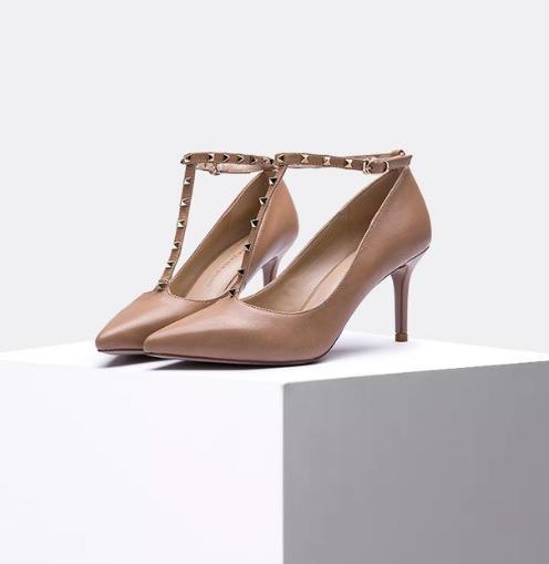 这几款高跟鞋暗藏小心机 让娇小女生穿出大长腿 这几款高跟鞋暗藏小心机 让娇小女生穿出大长腿