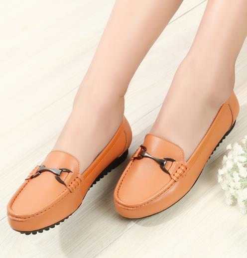 春季新款妈妈单鞋已上市 时尚洋气又百搭