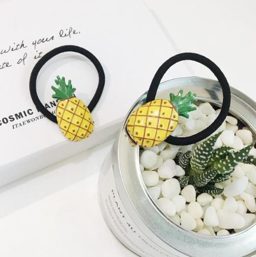 最近大热的配饰 花朵布艺头箍分享（图）