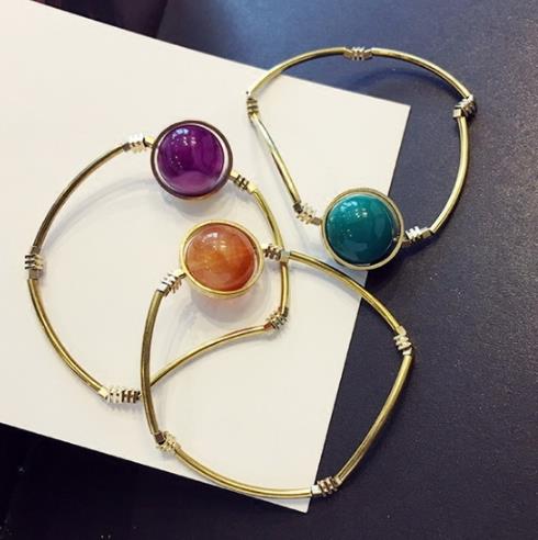 5款气质手链搭配出属于你自己的风格（图）