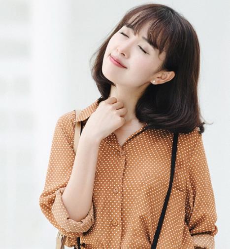 时髦性感的衬衣让你春季更吸睛(图) 时髦性感的衬衣让你春季更吸睛(图)