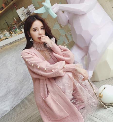 换季拥有一件酷酷的长外套就是最佳选择（图）