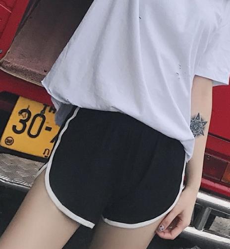 美腿怎么秀 一条短裤全搭配示范（图）