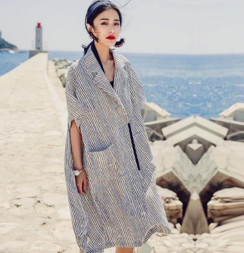 穿上春季新款荷叶边衬衫裙你就是女主角(图) 穿上春季新款荷叶边衬衫裙你就是女主角(图)