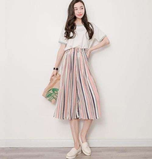 腿粗腿短怎么办 今年只穿显瘦洋气的阔腿裤(图) 腿粗腿短怎么办 今年只穿显瘦洋气的阔腿裤(图)