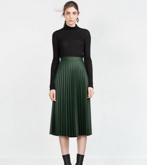 轻松打造层次感的6款半身裙搭配：优雅又性感