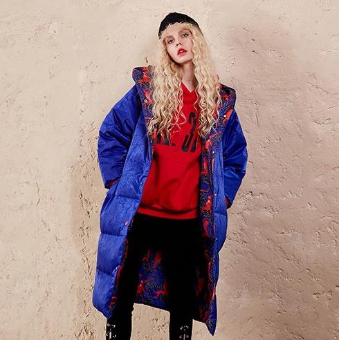 冬季是羽绒服的主场:金丝绒羽绒服搭配示范 冬季是羽绒服的主场:金丝绒羽绒服搭配示范