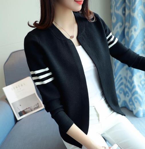 早春里的百搭神器 知性优雅的针织衫（图）