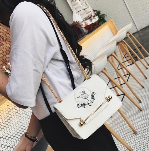 赵丽颖同款时尚百搭单肩斜挎包：百搭又时尚