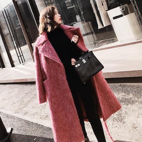 冬季出街典范 马海毛纯色毛呢大衣搭配示范(图) 冬季出街典范 马海毛纯色毛呢大衣搭配示范(图)