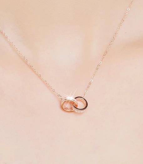 	
人人都戴的小饰品 做精致迷人的姑娘（图）
