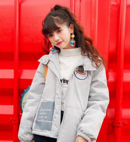 不知羽绒服怎么选 这6款羽绒服保暖又时尚（图）