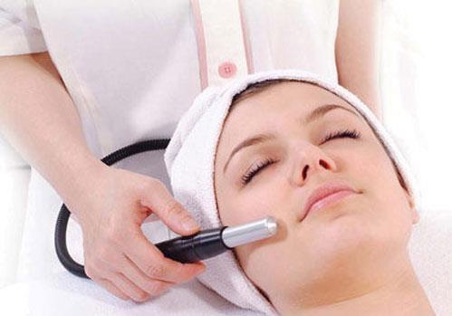 化妆的简单步骤 10个小窍门教你妆容增色又省时