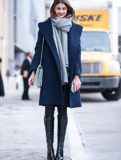 冬季围巾搭配技巧 保暖又时尚围巾搭配精选（图）