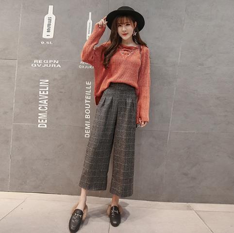 如何穿出早春气息 针织衫的多种搭配示范（图）