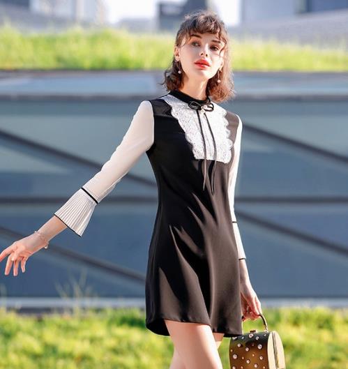 春天的连衣裙最为别致 美于无形(图) 春天的连衣裙最为别致 美于无形(图)