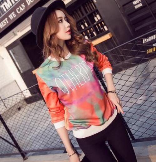 今年最新款显瘦减龄有魅力的6款卫衣推荐（图）